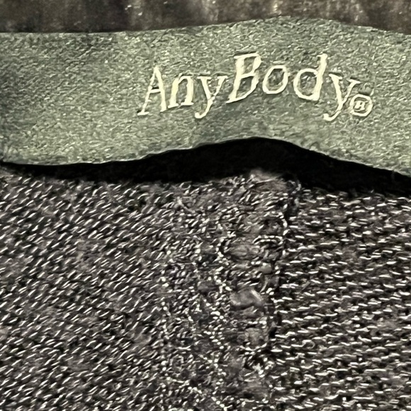 Any Body Asymmetrical Top Sz Large - Picture 7 of 8